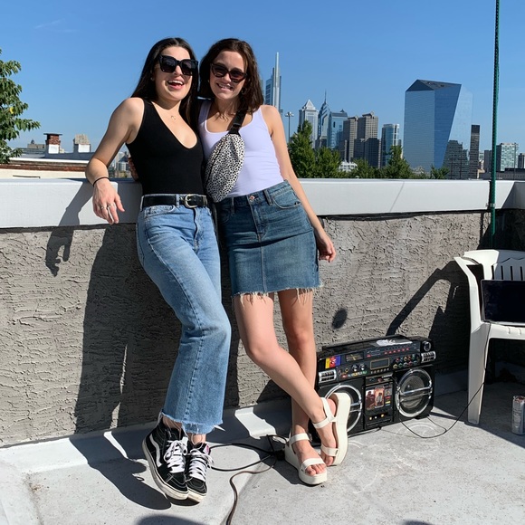 Hudson Los Angeles Jean Skirt - Picture 1 of 6